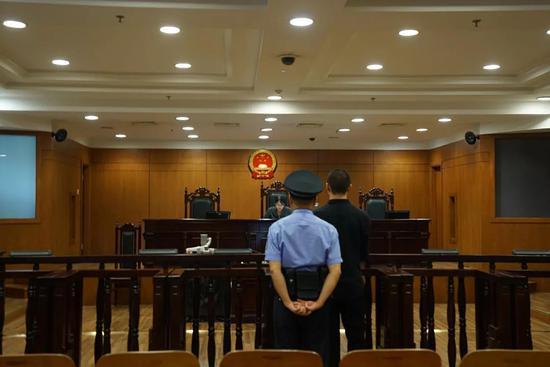 套现多少钱会被判刑