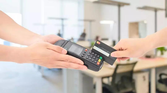 立刷400电话多少