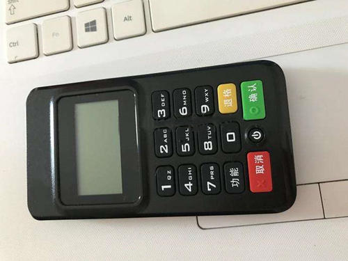 如何使用个人pos机刷卡(个人pos机刷卡不到账怎么办)